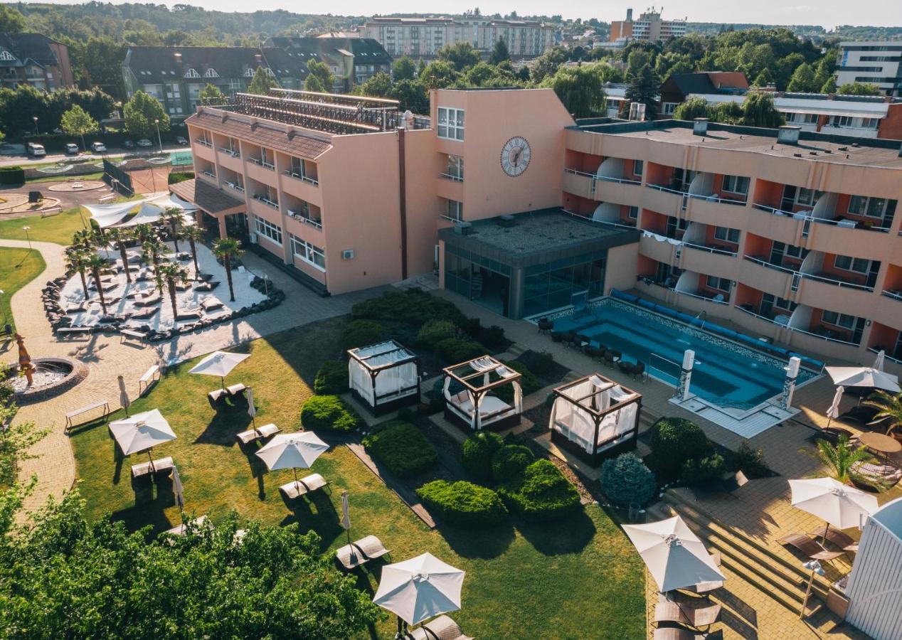 Belenus Thermalhotel Superior ザラカロシュ エクステリア 写真